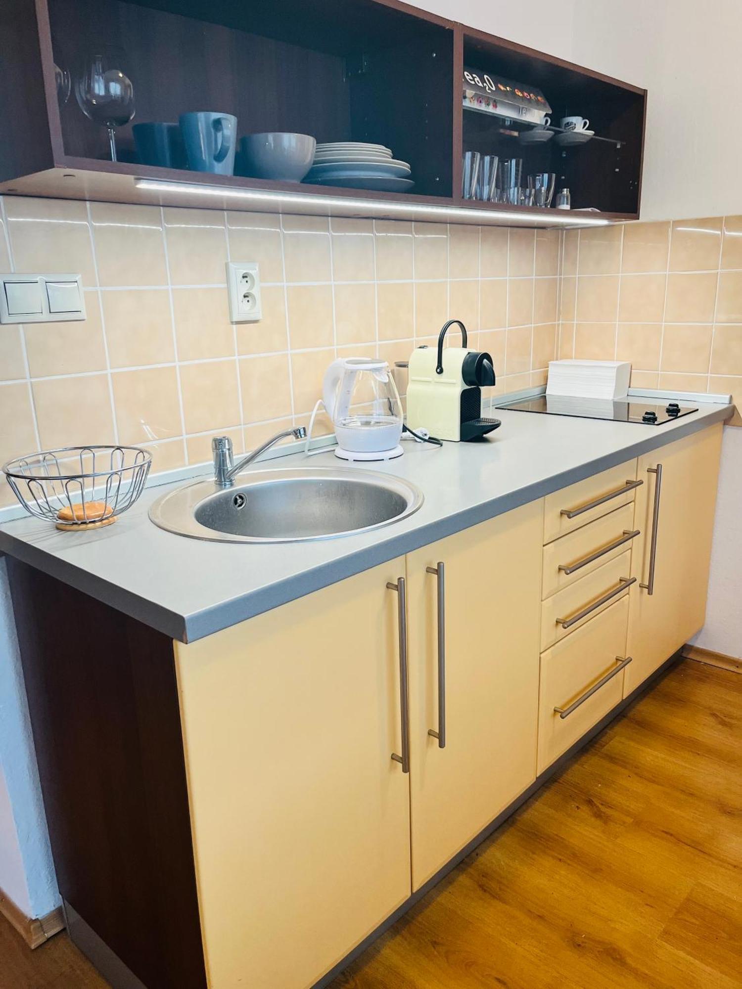 Apartmán Charming Studio In The Old Town Bratislava Exteriér fotografie